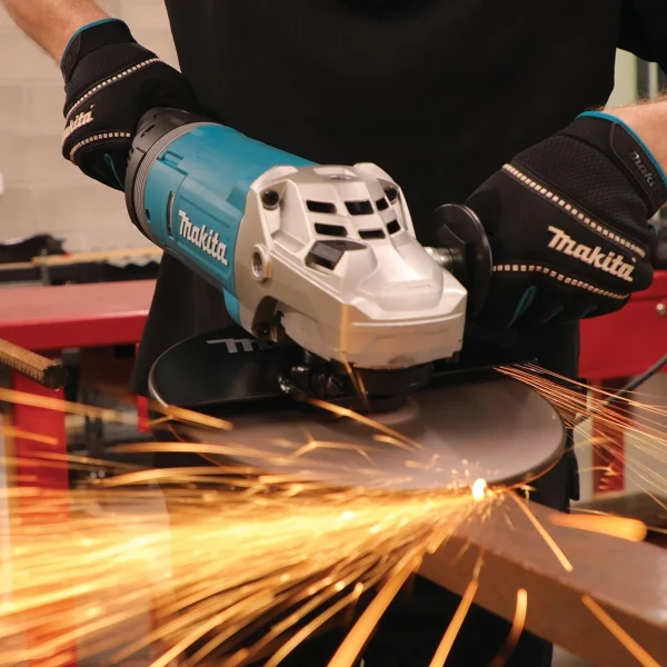 Makita 9" grinder 2200w